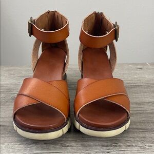 MIA Lauri Cog Wedge Sandals Brown Vegan Leather Size 7.5 Original Box